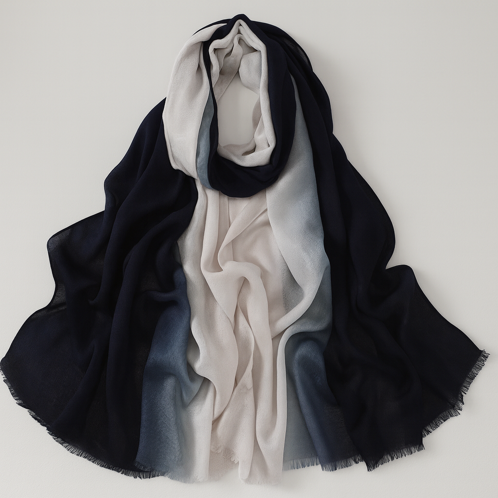 حجاب من الكتان بتدرجات لونية