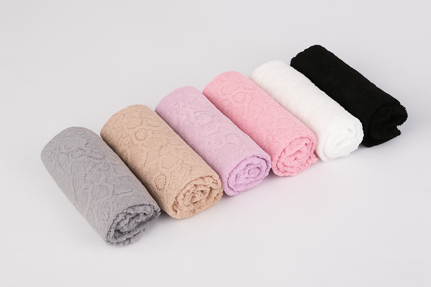 أكمام طويلة فاخرة من الدانتيل