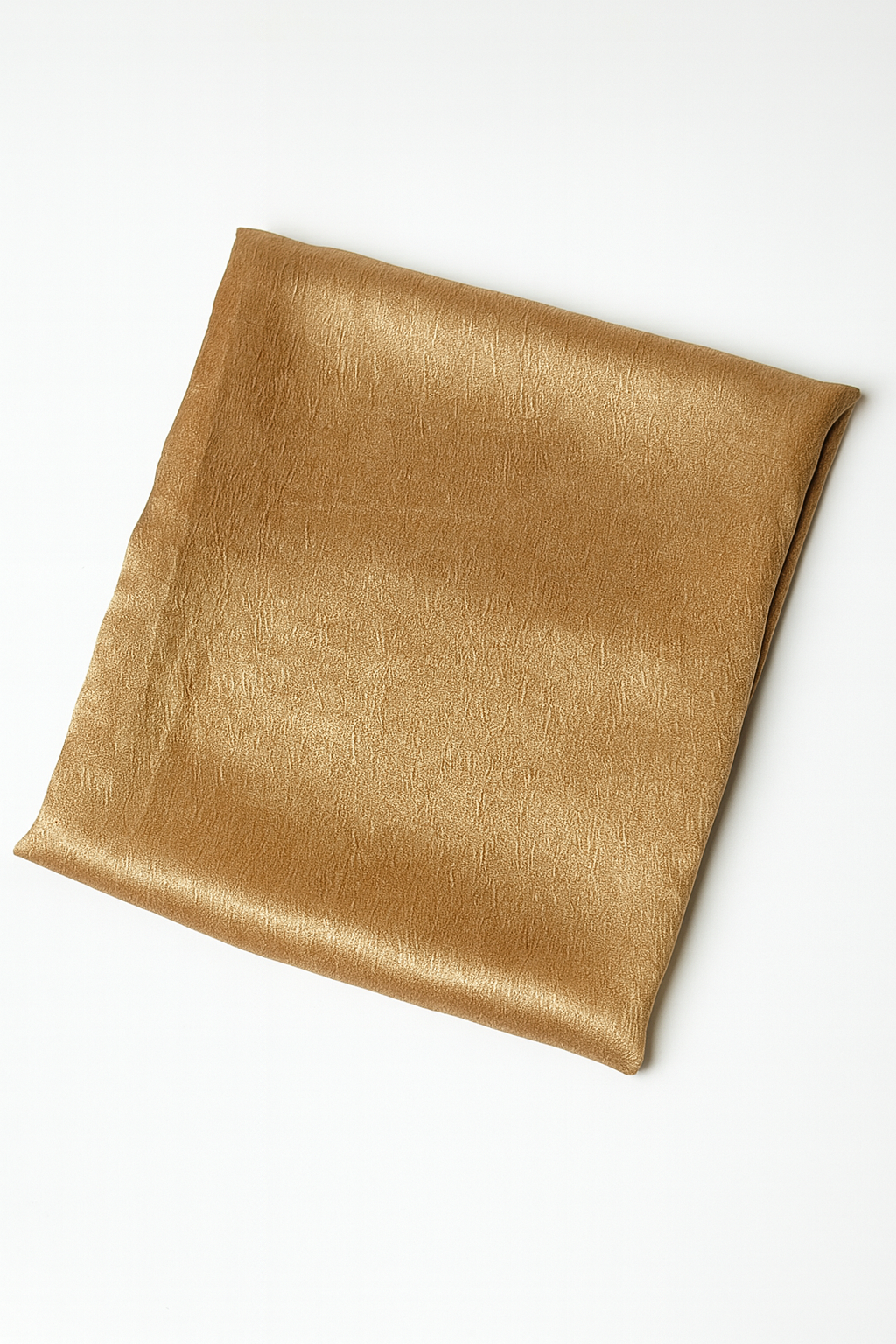 حجاب من الساتان الحريري المجعد